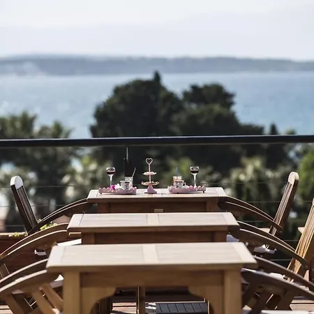 Отель Rooms Exclusive Hotel Cesme *